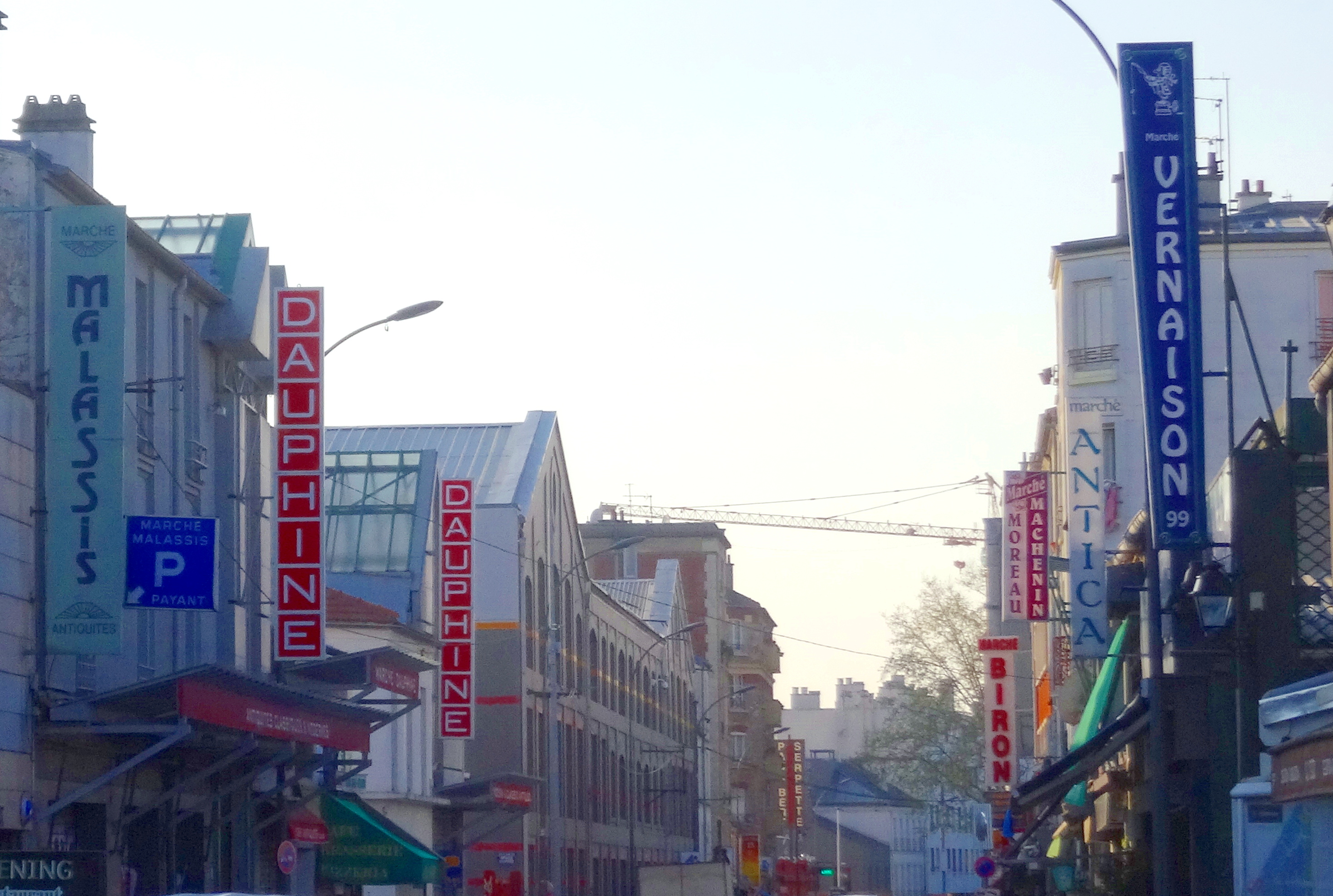 巴黎 Saint-Ouen 跳蚤市场招牌街区